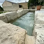 Vakantiehuis Stone With Pool Between Uzes And Avignon Tresques