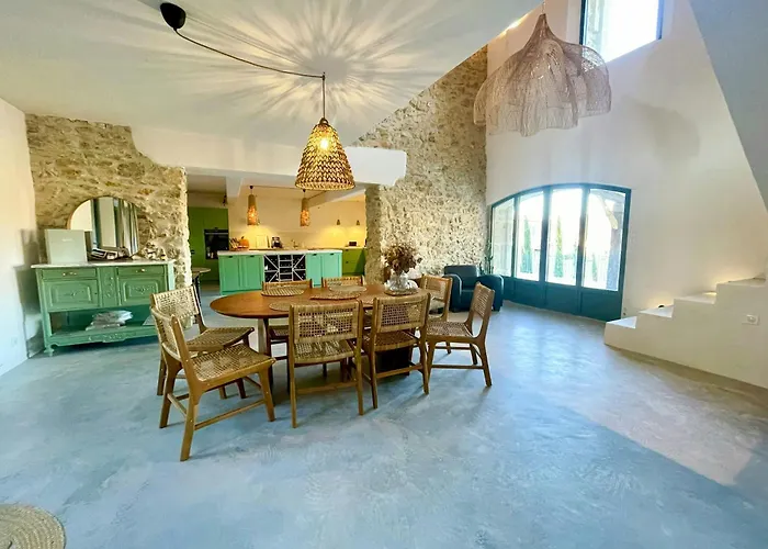Tatil Evi Stone With Pool Between Uzes And Avignon Tresques