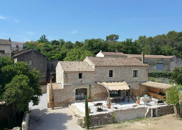 Stone With Pool Between Uzes And Avignon Tatil Evi