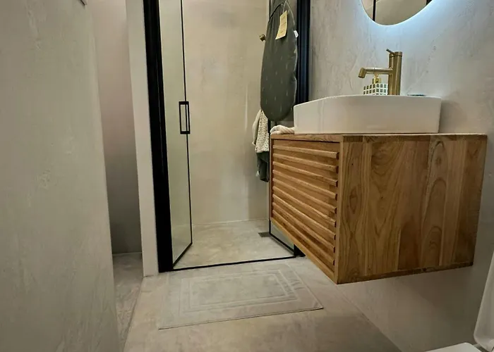 Tatil Evi Stone With Pool Between Uzes And Avignon